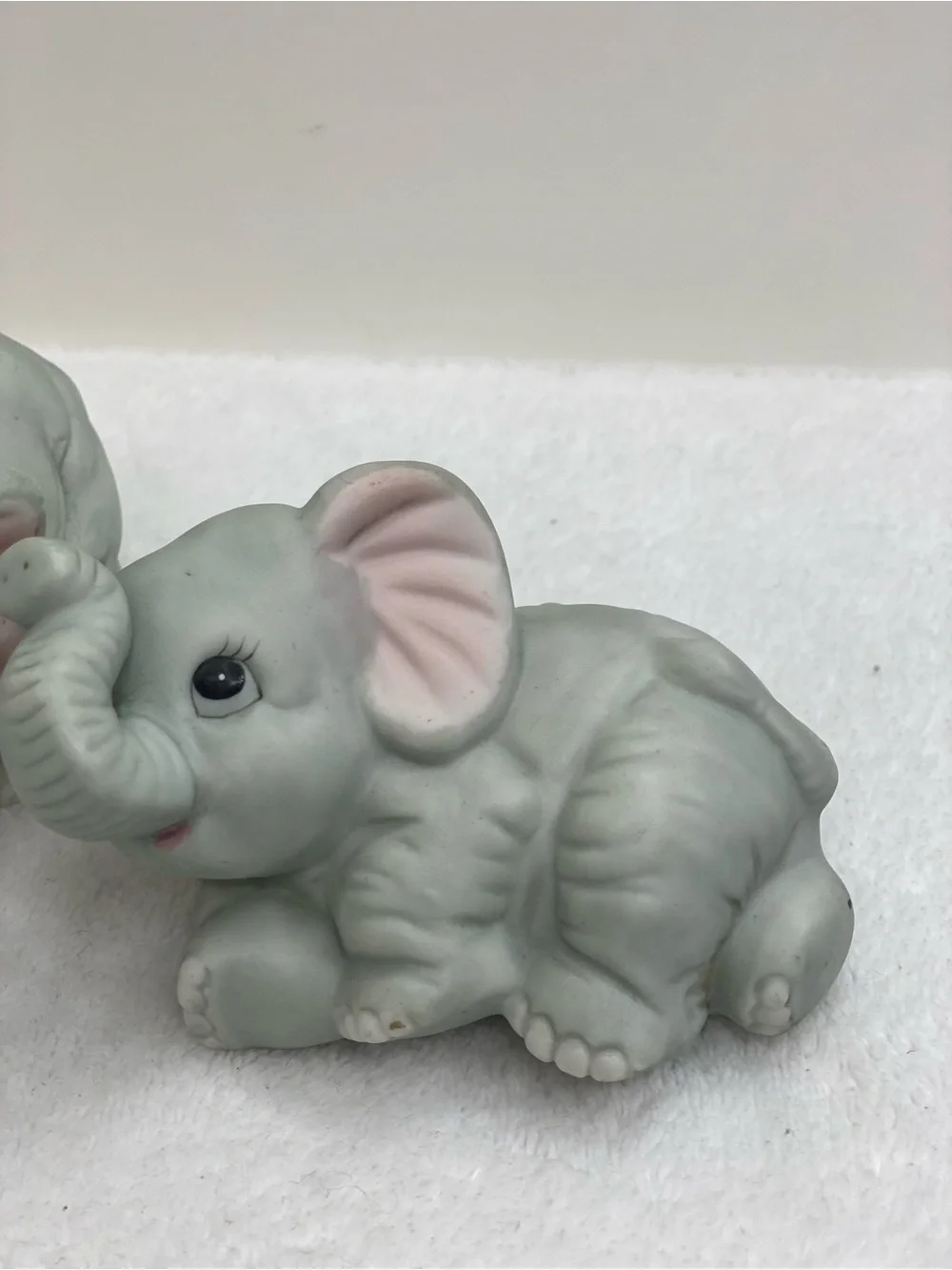 Vintage Homco 2 Ceramic Baby Elephant Figurines #1400 Gray W/ Pink Ear Accents